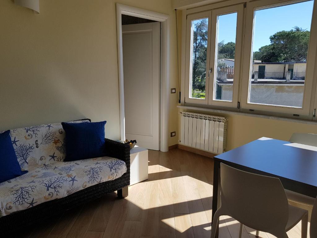 Stunning seaview apartment room 1